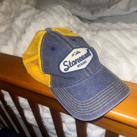 Hat from Stonewall resort, WV - Picture 1 of 1